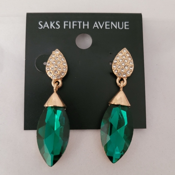 Saks Fifth Avenue Emerald Green Dangle Earrings - Prom, Homecoming, Formal - Picture 3 of 13